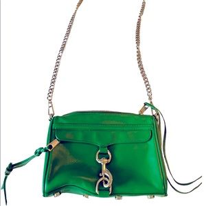 Green CrossBody bag💚